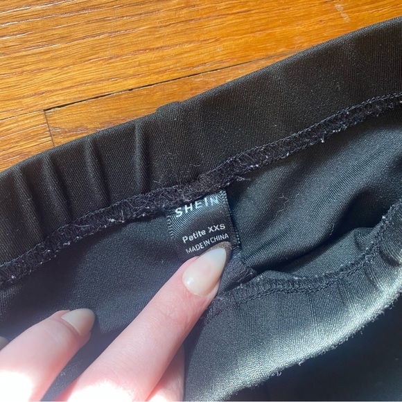 SHEIN Black Flare Pants/Leggings - Picture 5 of 11